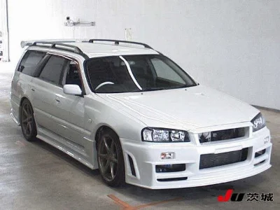 NISSAN STAGEA