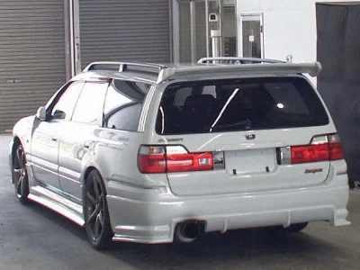 NISSAN STAGEA