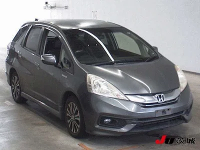 HONDA FIT SHUTTLE