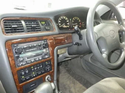 TOYOTA MARK II