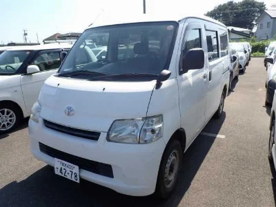 TOYOTA LITE ACE VAN