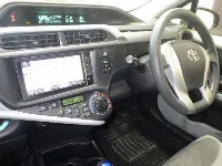 Цена авто Toyota Aqua с аукционов Японии, номер кузова NHP10, пробег 165 000, оценка 2
