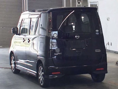 NISSAN ROOX