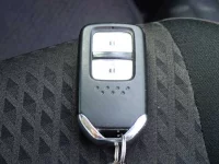 Цена авто Honda Fit с аукционов Японии, номер кузова GP6, пробег 155 000, оценка 2