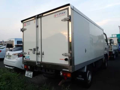 TOYOTA DYNA