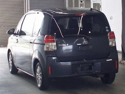 TOYOTA SPADE