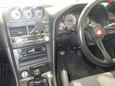 NISSAN SKYLINE