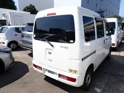 DAIHATSU HIJET VAN