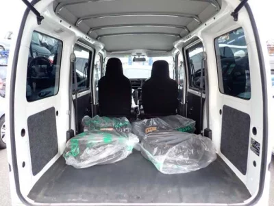 DAIHATSU HIJET VAN