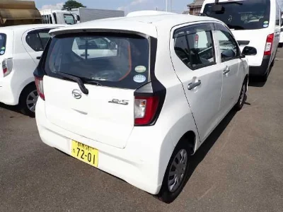 DAIHATSU MIRA E S