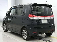 Цена авто Suzuki Solio с аукционов Японии, номер кузова MA15S, пробег 73 000, оценка 8