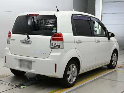 TOYOTA SPADE