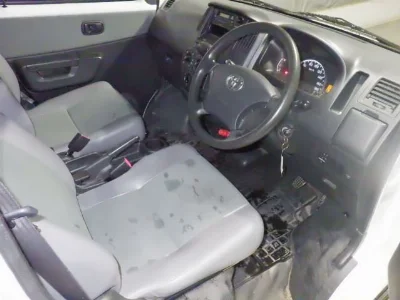 TOYOTA LITE ACE VAN
