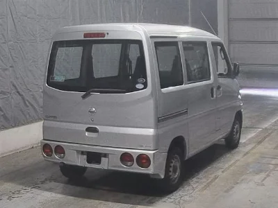 NISSAN CLIPPER VAN