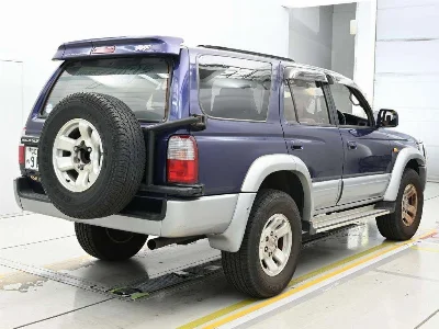 TOYOTA HILUX SURF