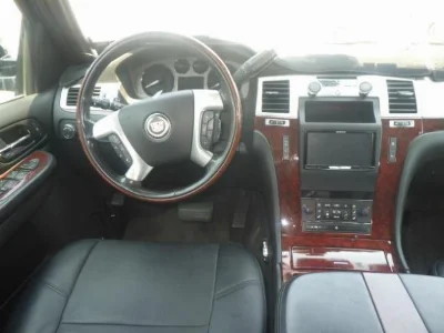 CADILLAC ESCALADE