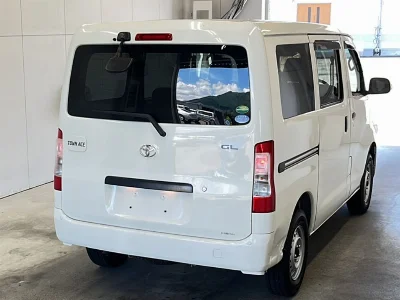 TOYOTA TOWN ACE VAN
