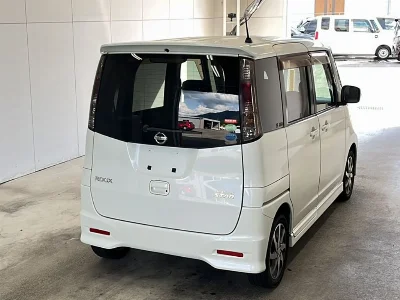 NISSAN ROOX