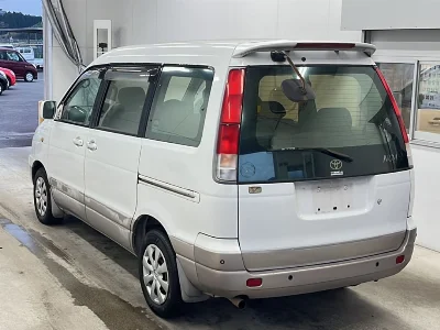 TOYOTA LITE ACE NOAH