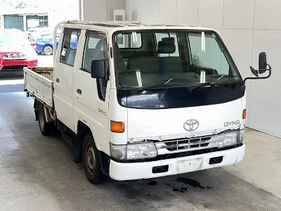 TOYOTA DYNA