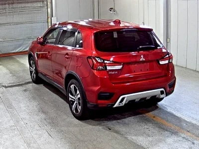 MITSUBISHI RVR
