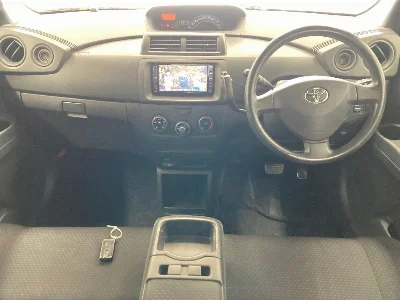 TOYOTA BB