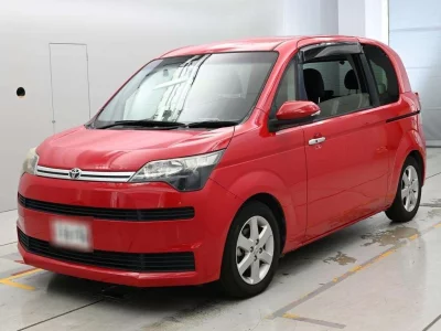 TOYOTA SPADE