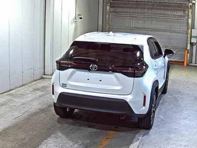 TOYOTA YARIS CROSS