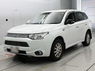 MITSUBISHI OUTLANDER PHEV