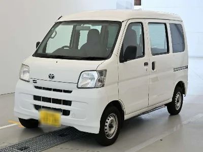 TOYOTA PIXIS VAN