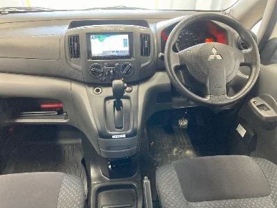 MITSUBISHI DELICA