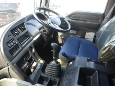 ISUZU GIGA