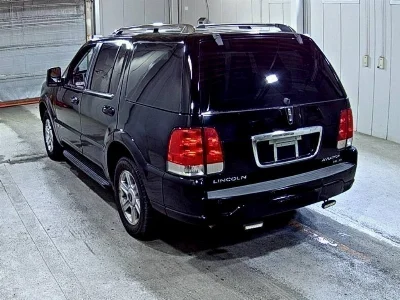 LINCOLN NAVIGATOR