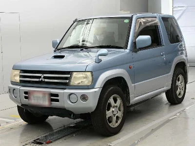 MITSUBISHI PAJERO MINI