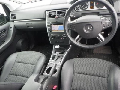 MERCEDES BENZ B CLASS