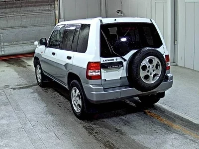 MITSUBISHI PAJERO IO
