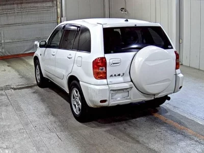 TOYOTA RAV4 J