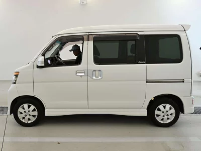 DAIHATSU ATRAI WAGON