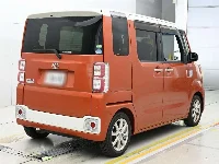 Цена авто Toyota Pixis Mega с аукционов Японии, номер кузова LA700A, пробег 36 000, оценка 2