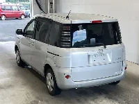 Цена авто Toyota Sienta с аукционов Японии, номер кузова NCP81G, пробег 99 000, оценка 6