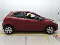 Цена авто Mazda Demio с аукционов Японии, номер кузова DE3FS, пробег 77 000, оценка 8