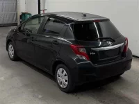 Цена авто Toyota Vitz с аукционов Японии, номер кузова KSP130, пробег 105 000, оценка 6