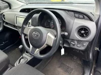 Цена авто Toyota Vitz с аукционов Японии, номер кузова KSP130, пробег 105 000, оценка 6