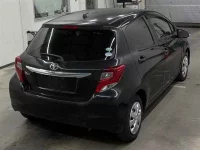 Цена авто Toyota Vitz с аукционов Японии, номер кузова KSP130, пробег 105 000, оценка 6