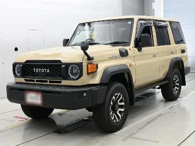 TOYOTA LAND CRUISER