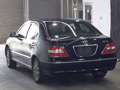 TOYOTA BREVIS