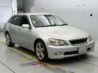 Цена авто Toyota Altezza с аукционов Японии, номер кузова GXE10W, пробег 208 000, оценка 2