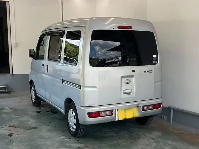 DAIHATSU HIJET VAN