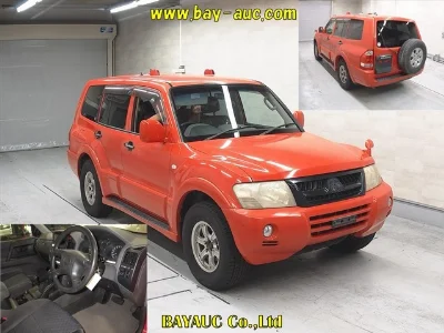 MITSUBISHI PAJERO