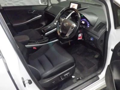 TOYOTA SAI